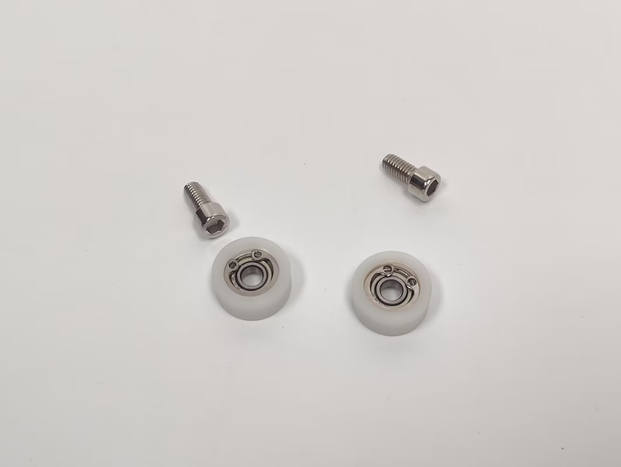 KMK-M134H-00 ROLLER Ÿ